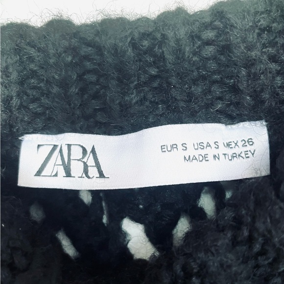 NWOT Zara wool blend black bell sleeves sweater - Picture 4 of 8